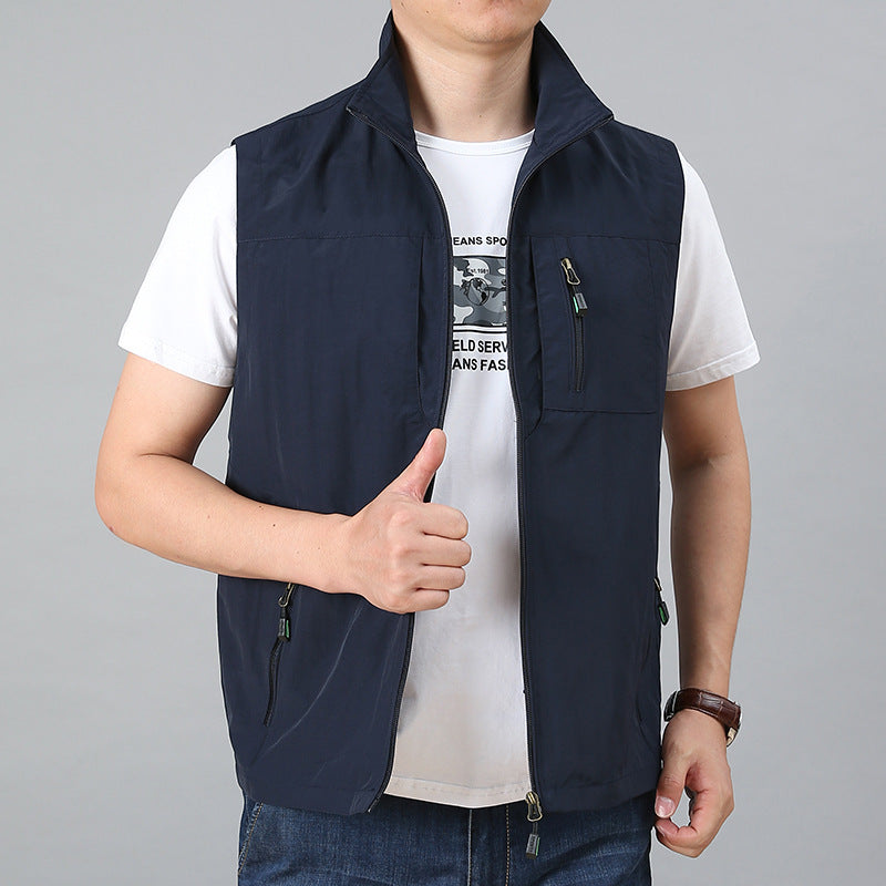 Men's Lightweight Multifunctional Outdoor Vest with Zipper Pockets and Stand Collar Mune Fashion
