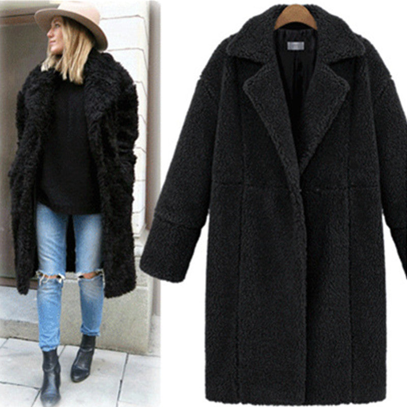 Women's teddy coat with lapel collar, knee-length cut and soft Sherpa look Mune Fashion