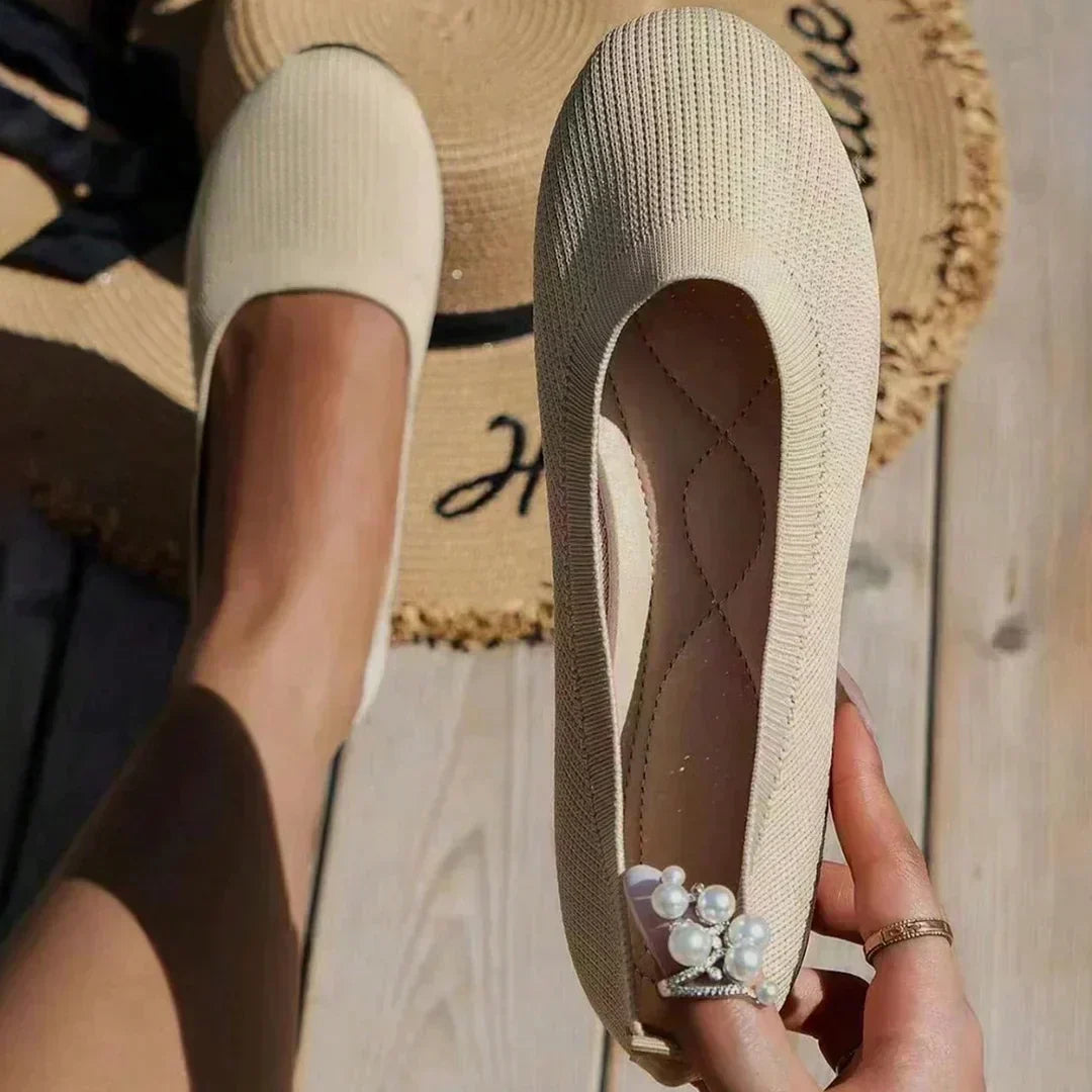 Doug Women's Flats