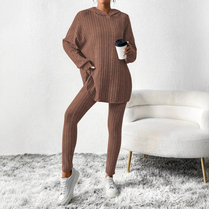 Women's Ribbed Lounge Set in Knit with Oversized Hoodie and High-Waist Leggings Mune Fashion