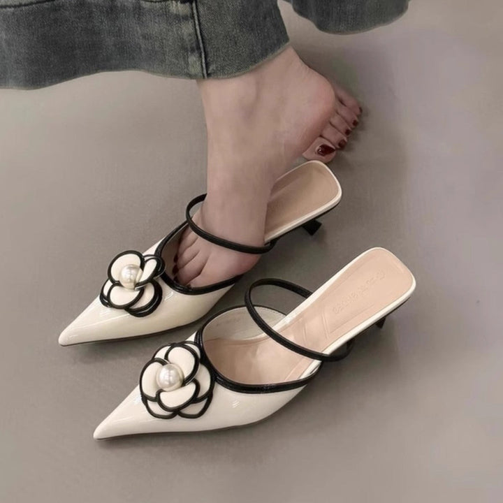Women's pointed toe mule slippers with floral ornament and delicate strap guidance Mune Fashion