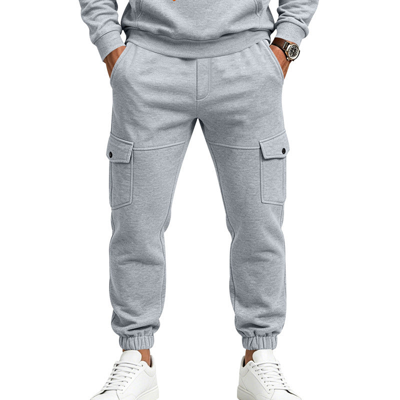 Men's cargo jogging pants with side flap pockets, drawstring and elastic cuffs Mune Fashion