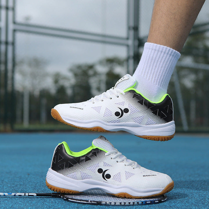 Women's High-Performance Tennis Shoes with Cushioned Footbed and Breathable Upper