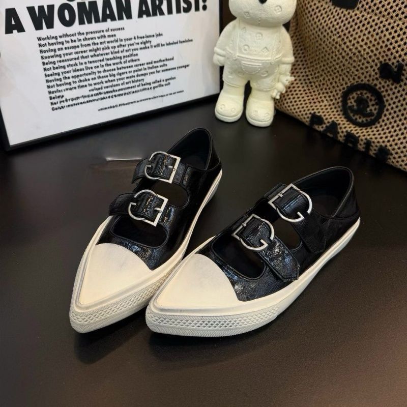 Women's pointed toe mule sneakers with double buckle straps and flat platform sole Mune Fashion