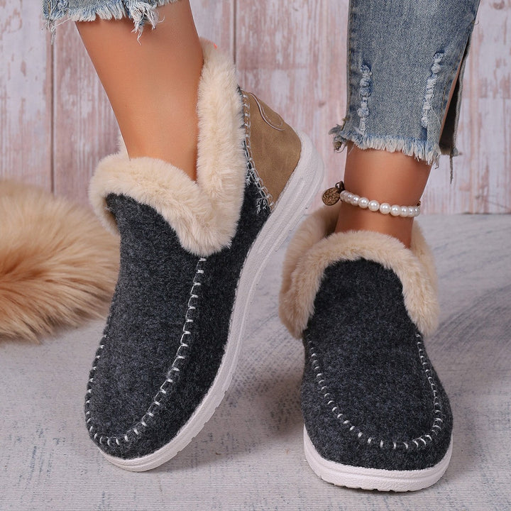 Ladies Padded Short Boot Slippers with Faux Fur Collar and Non-Slip Rubber Sole Mune Fashion