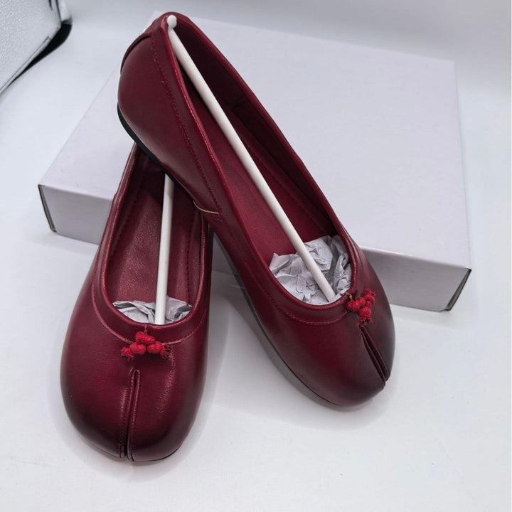 Elegant Women's Ballet Flats with Fashionable Knot Detail