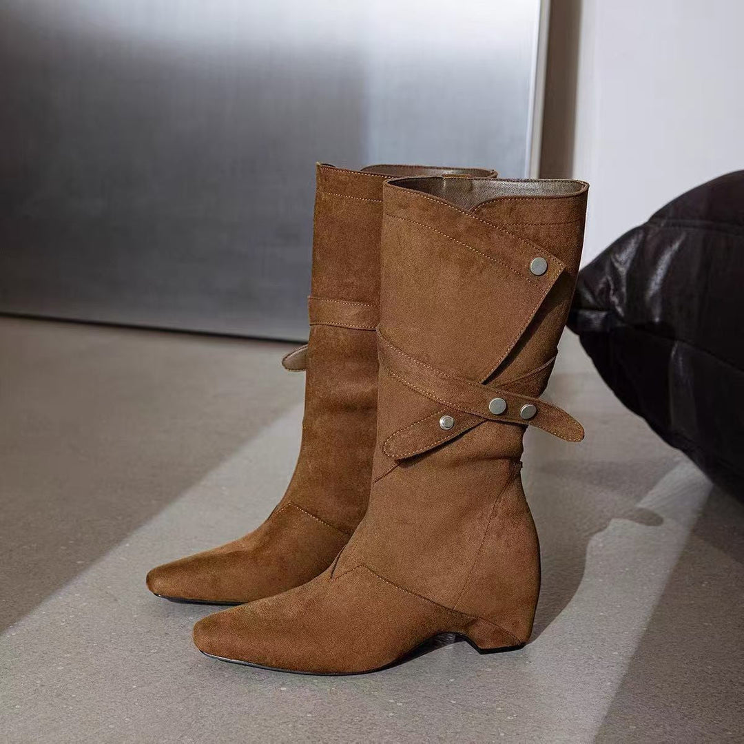 Women's Fashion Ankle Boots made of Suede with Wrap Design Mune Fashion