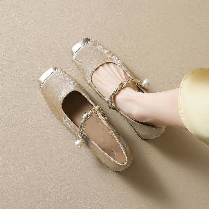 Elegant Women's Ballet Flats with Pearl Embellishments