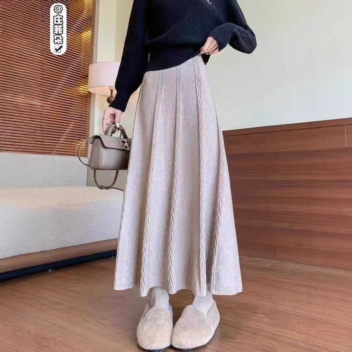 Ladies Elegant Midi Skirt with Fine Cable Pattern Mune Fashion