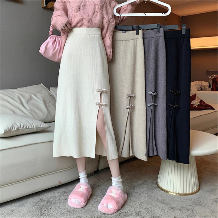 Ladies Elegant Knitted Skirt with Slit and Bow Details Mune Fashion