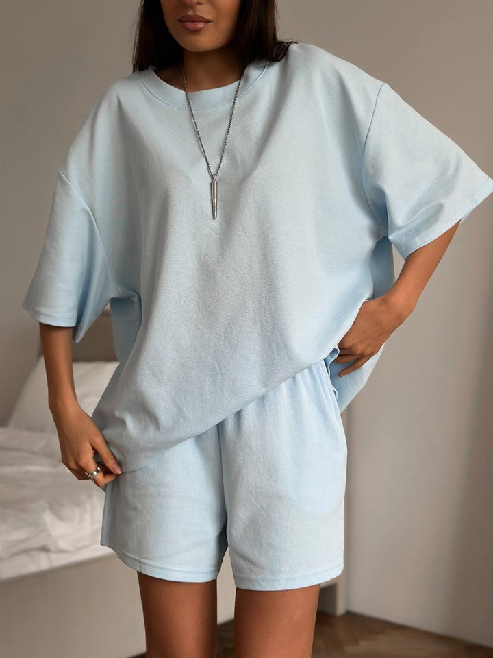Casual T-Shirt and Shorts Set with Loose Fit