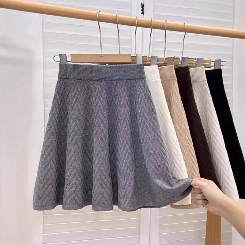 Women Pleated Knitted Skirt with Cable Pattern Mune Fashion