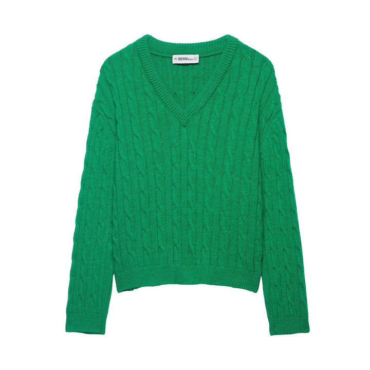 Women's Chunky Knit Cable Knit Sweater with V-Neck and Short Boxy Cut Mune Fashion