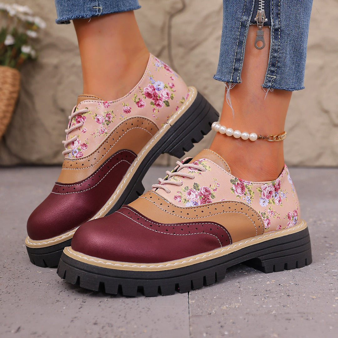 Women's floral brogue lace-up shoes with layered material mix and patterned rubber sole Mune Fashion