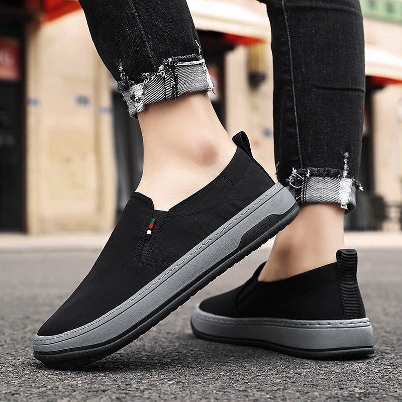 Men's Minimalist Slip-On City Sneaker made of microfiber with shock-absorbing comfort sole Mune Fashion