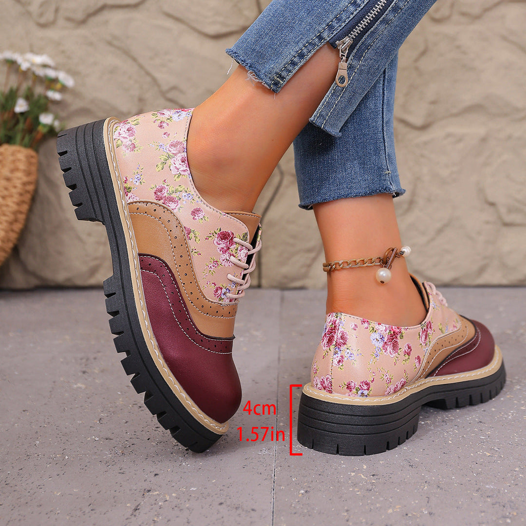 Women's floral brogue lace-up shoes with layered material mix and patterned rubber sole Mune Fashion
