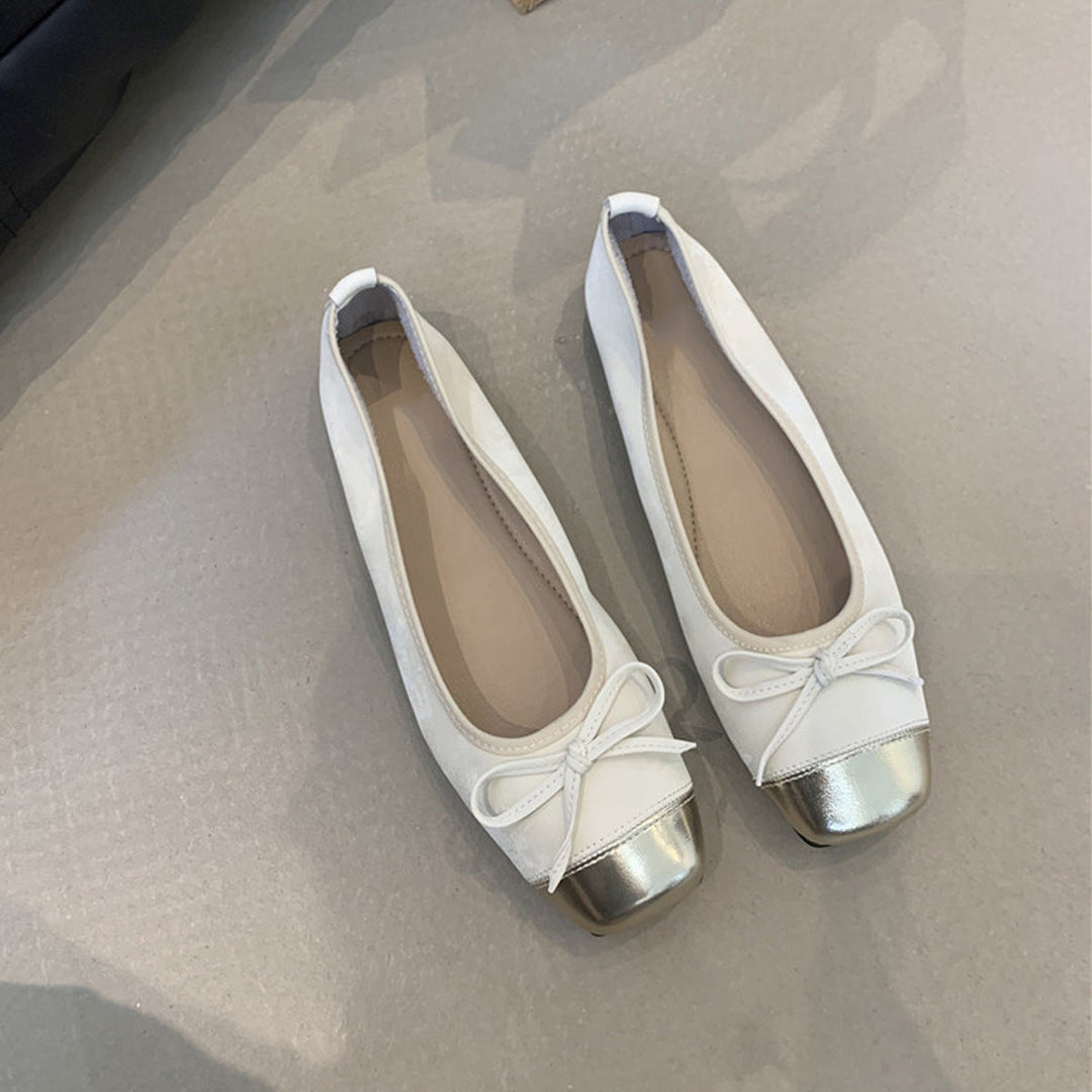 Elegant Ballet Flats with Bow Detail