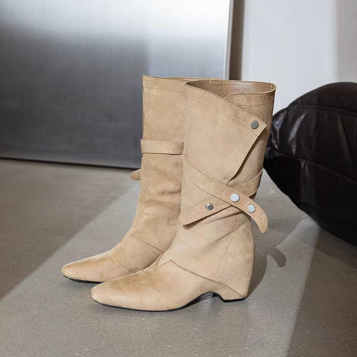 Women's Fashion Ankle Boots made of Suede with Wrap Design Mune Fashion