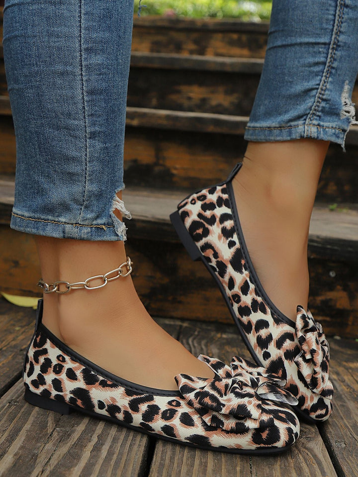 Women's Ballet Flats with Leopard Print and Playful Bow Detail
