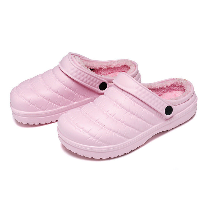 Comfortable Women's Slippers with Insulated Lining and Non-Slip Sole