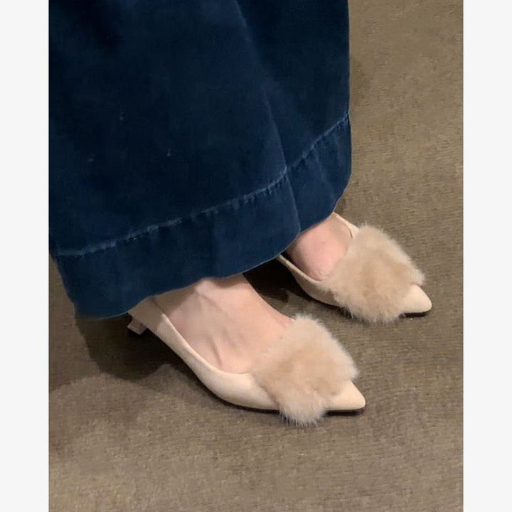 Women pointed toe mules in velvet look with fur pompom and shaped kitten heel Mune Fashion