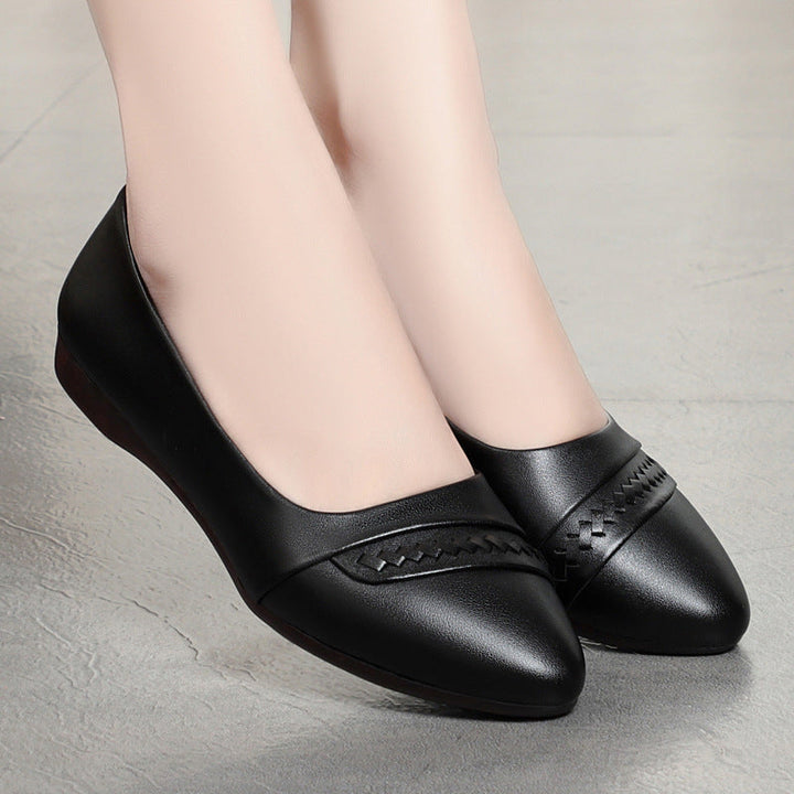 Elegant Women's Ballet Flats with Woven Detail and Flexible Footbed