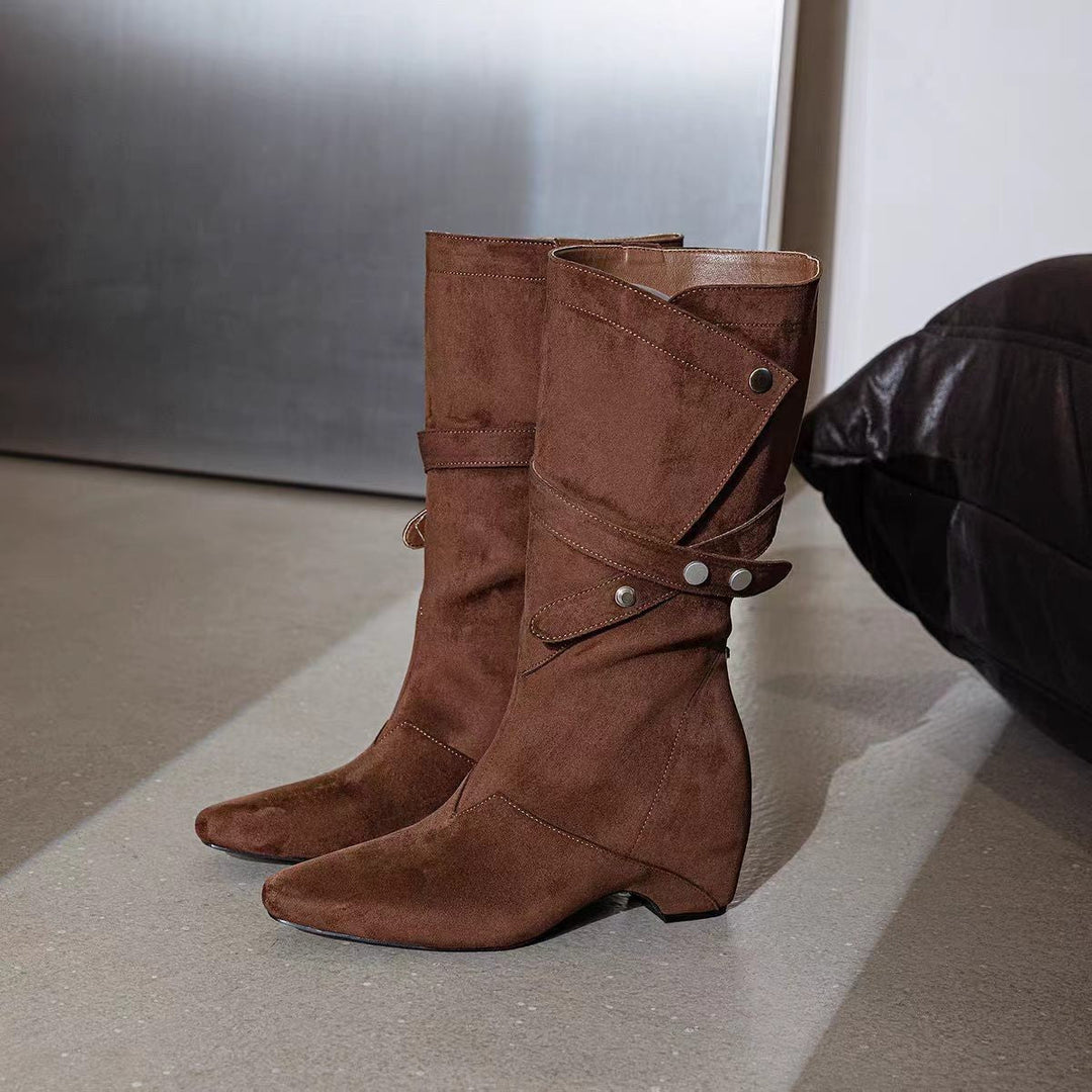 Women's Fashion Ankle Boots made of Suede with Wrap Design Mune Fashion