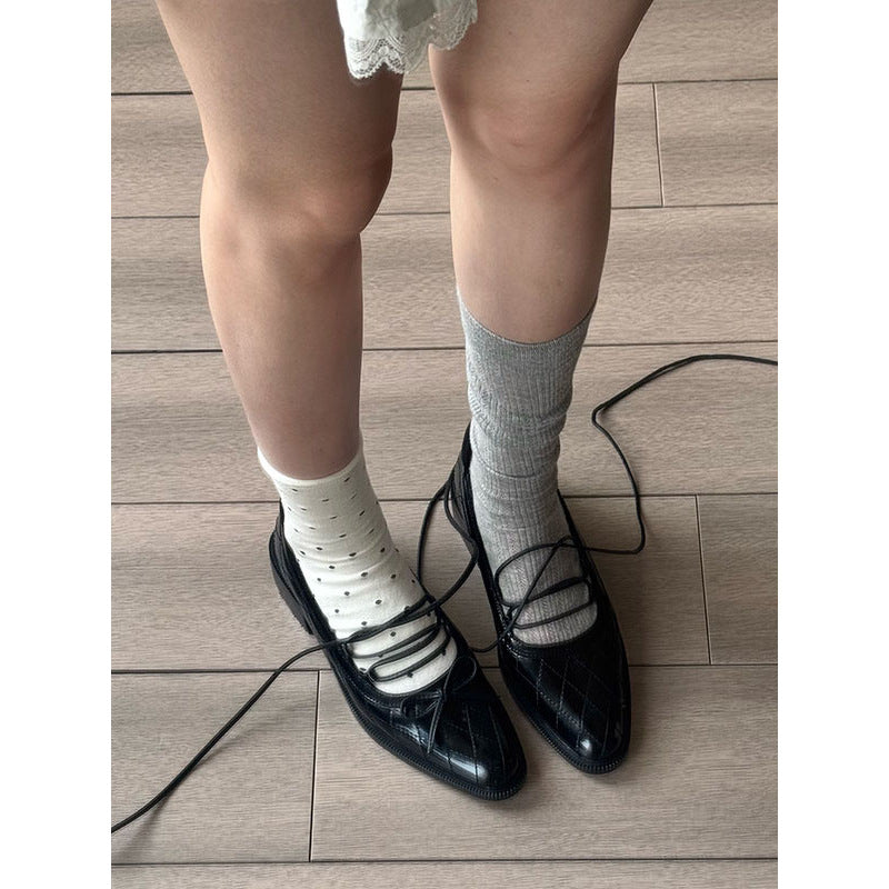 Women's Patent Leather Shoes with Refined Lacing