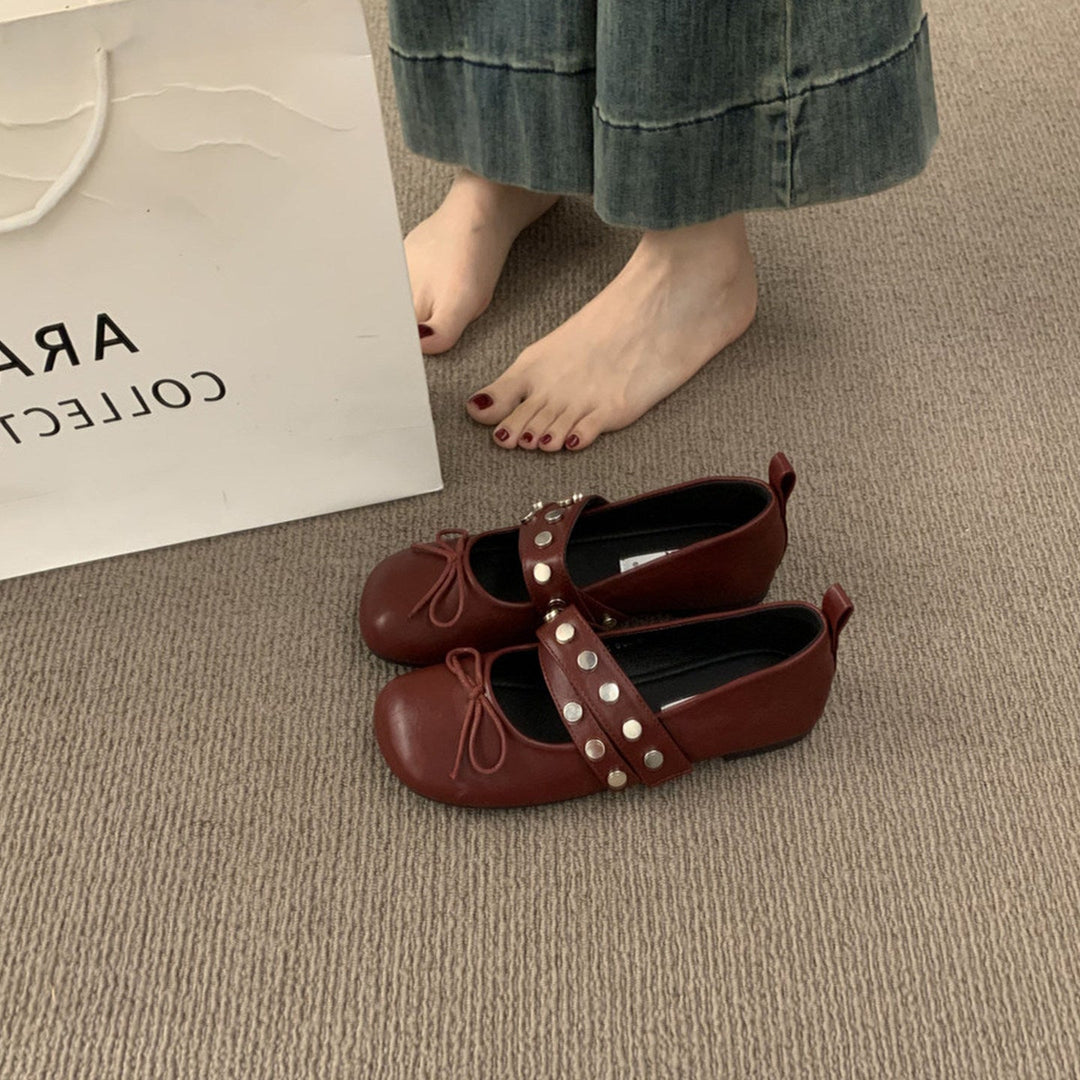 Women's Ballet Flats with Polka Dot Design and Decorative Buckle