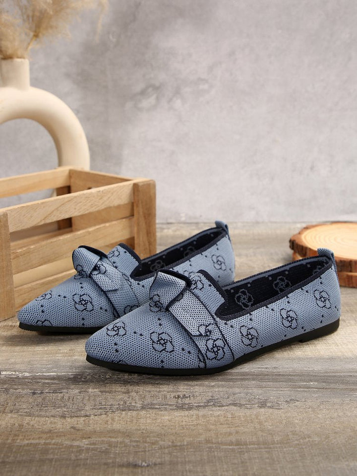 Women's woven lace slippers with decorative bow and padded comfort footbed Mune Fashion