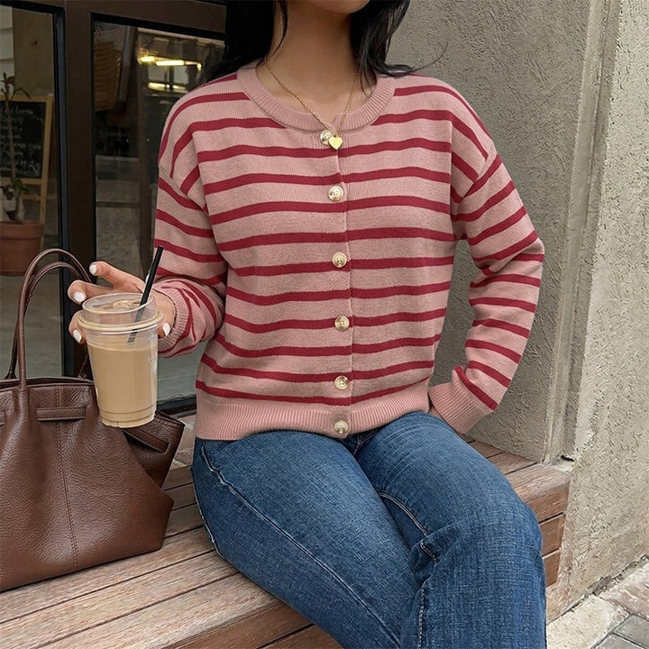 Women's Stylish Cardigan with Button Design Mune Fashion