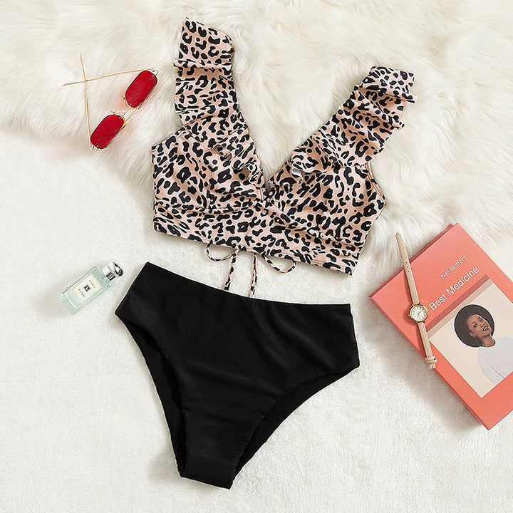 Women's Triangle Bikini with Ruffle Details and Animal Print Mune Fashion