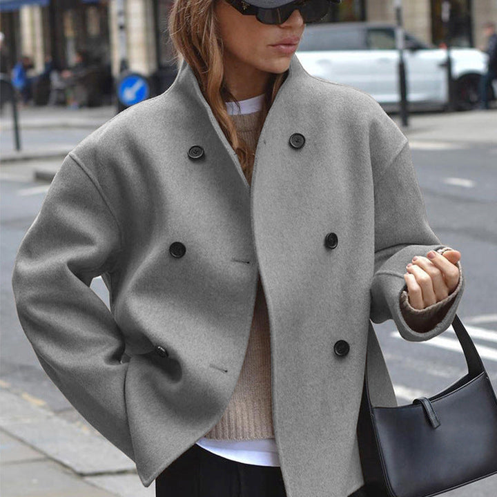 Mune | Oversized fashion jacket with button closure