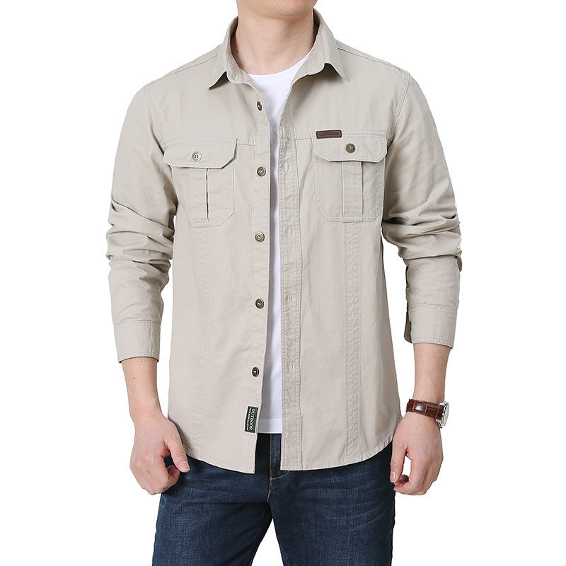 Men's urban worker shirt made of washed cotton twill with double chest pockets and contrast stitching.