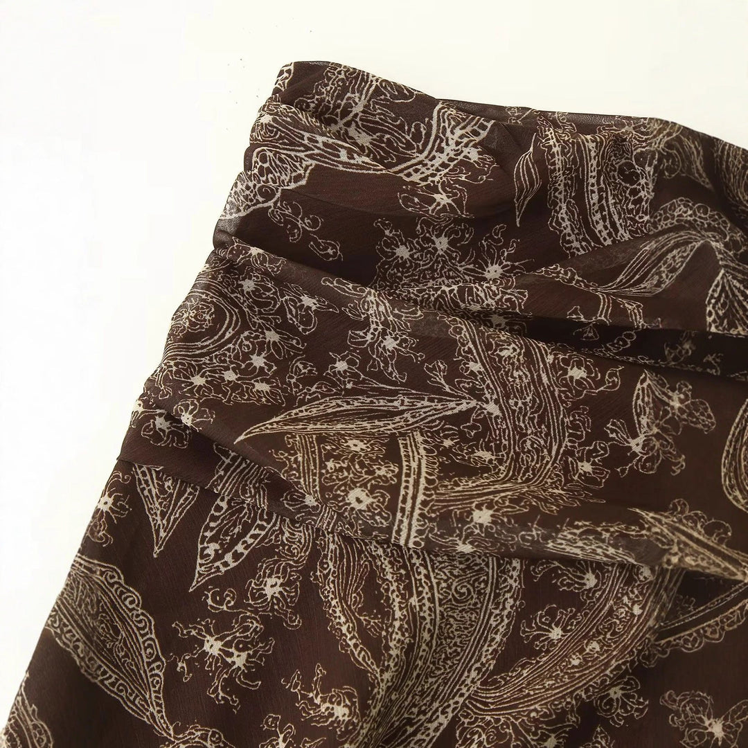 Women's flared maxi skirt with high waist, pleated waistband and paisley print Mune Fashion