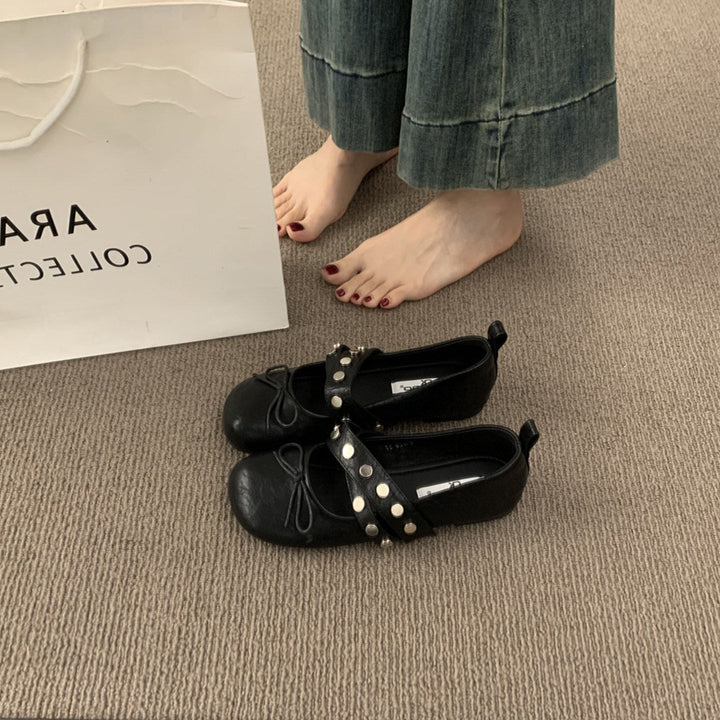 Women's Ballet Flats with Polka Dot Design and Decorative Buckle