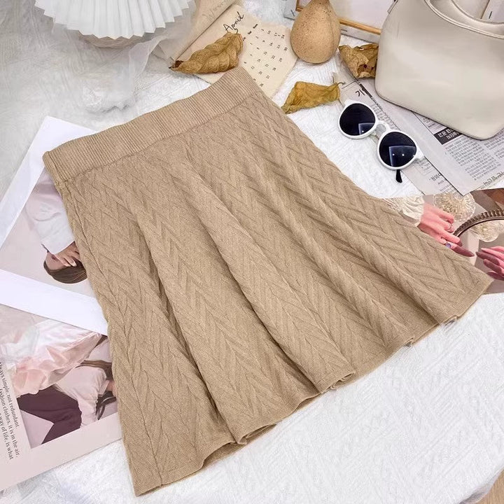Women Pleated Knitted Skirt with Cable Pattern Mune Fashion