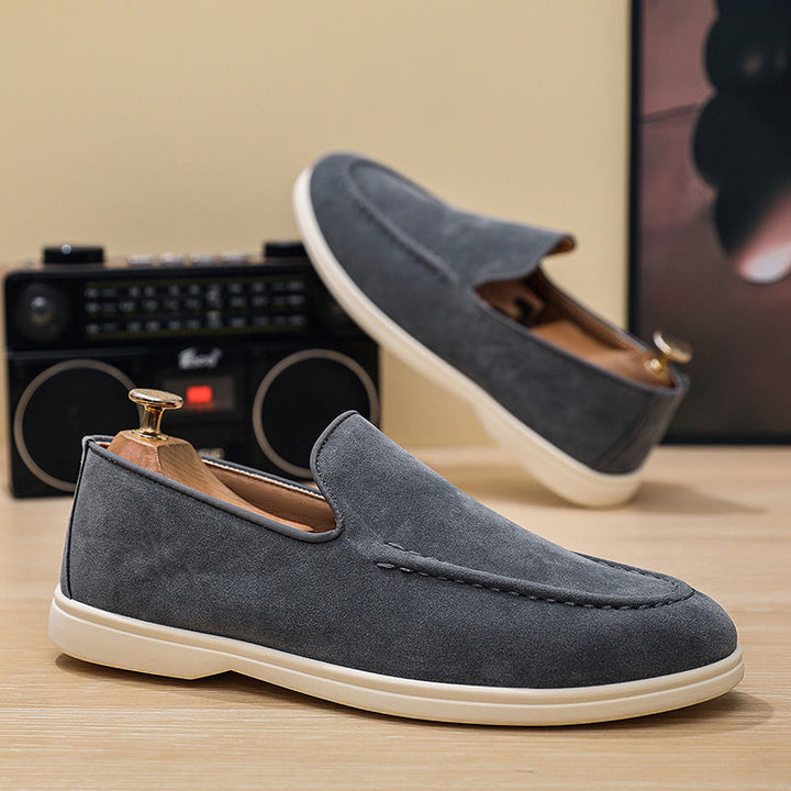 Men's Elegant Loafers Made of Soft Suede