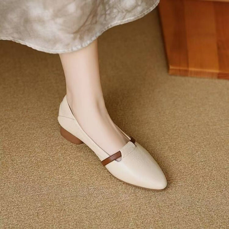 Elegant Women's Ballerinas with Fashionable Detail