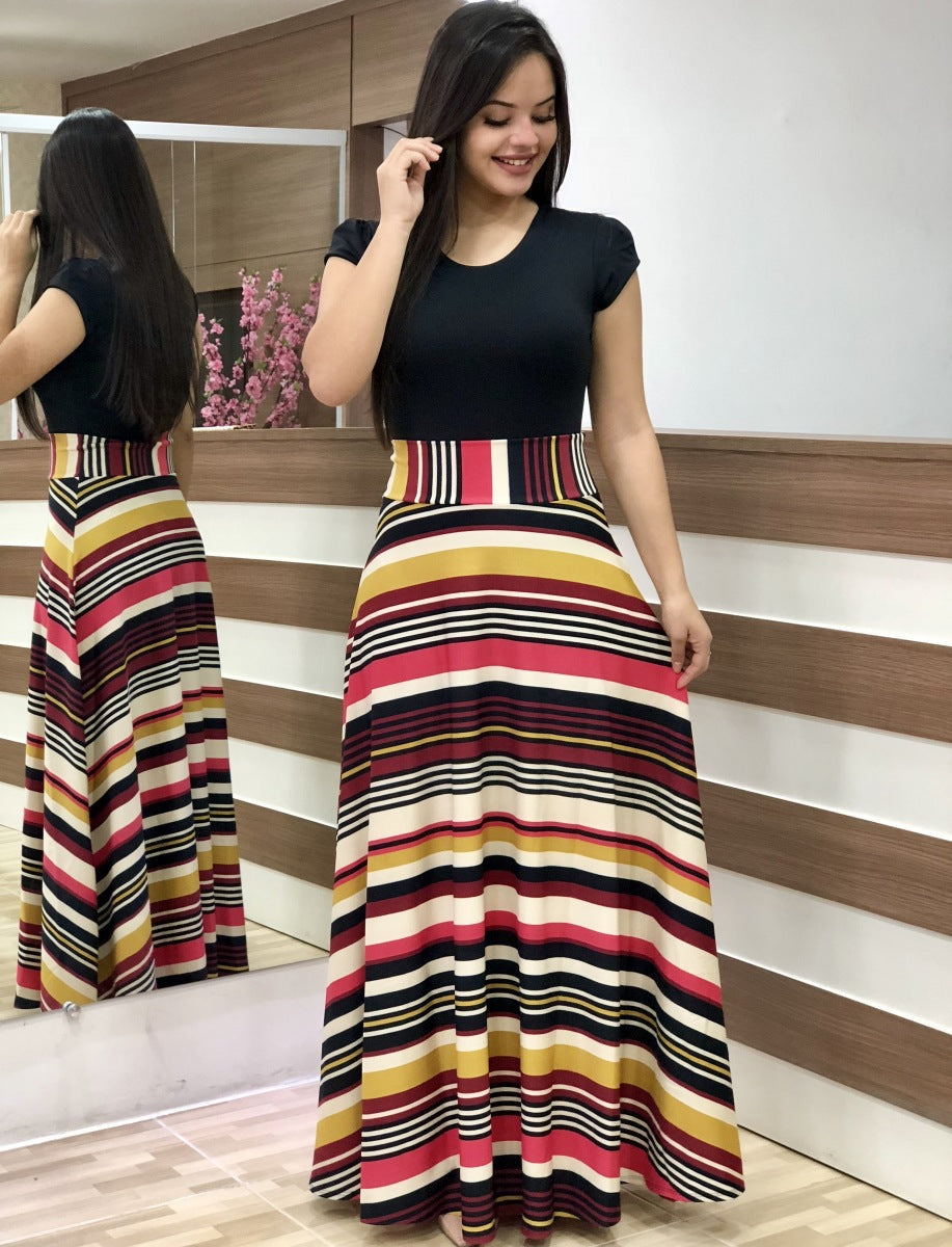 Women's Flowing Maxi Skirt with High Waist and Large Floral Print Mune Fashion