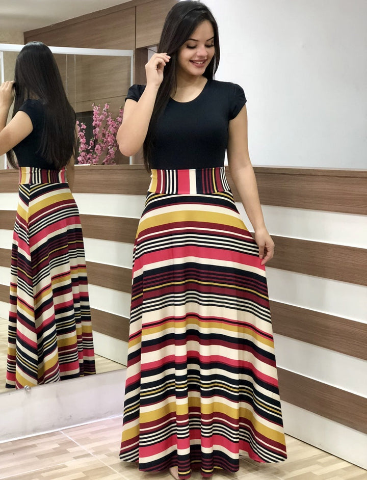 Women's Flowing Maxi Skirt with High Waist and Large Floral Print Mune Fashion
