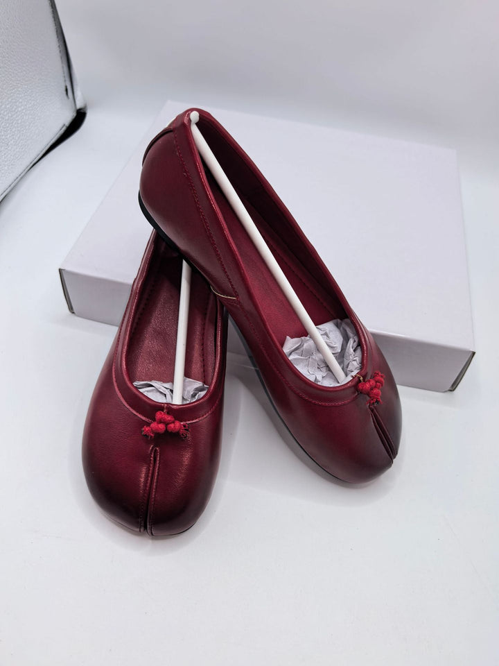 Elegant Women's Ballet Flats with Fashionable Knot Detail