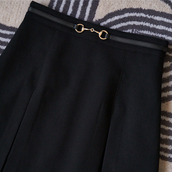 Women's midi skirt with swinging design and waist belt Mune Fashion