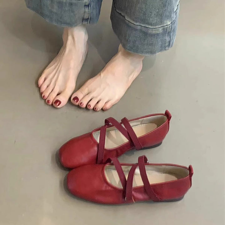 Women's Ballerina Flats with Fashionable Strap and Comfortable Footbed