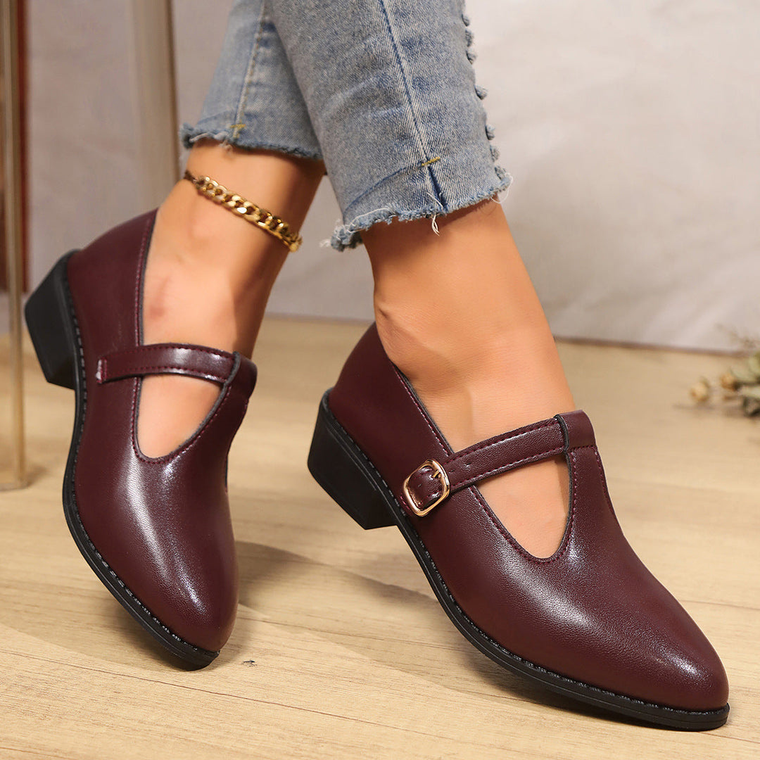 Damen Lack-Mary-Jane-Ballerinas mit spitzer Kappe, verstellbarem Riemen und kleinem Blockabsatz Mune Fashion
