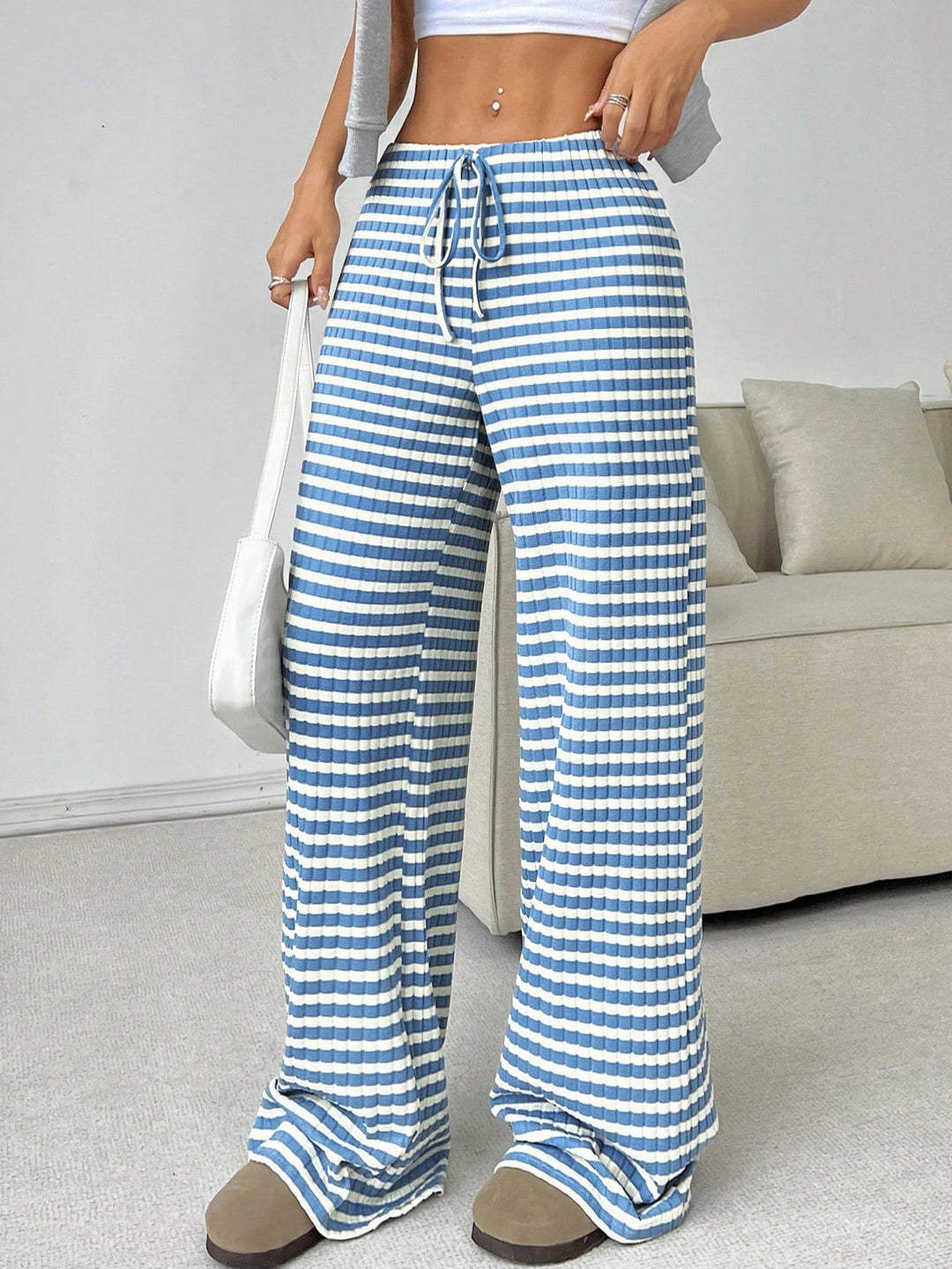 Women's loungewear pants with wide leg, ribbed fine knit and drawstring Mune Fashion