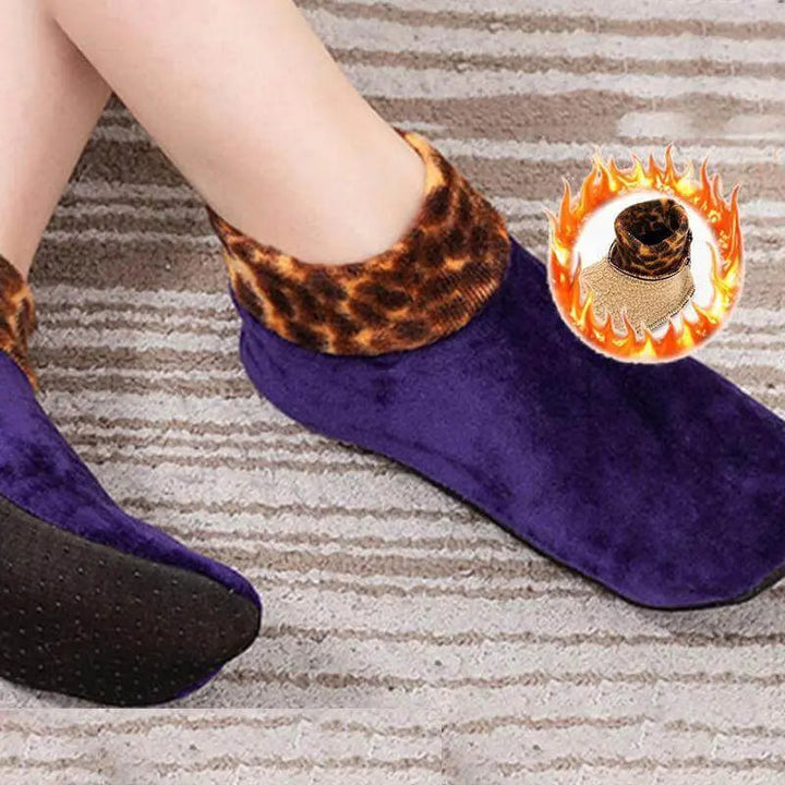 BowLift | Non-slip thermal socks for indoor use