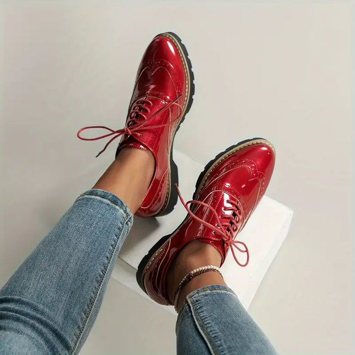 Shiny leather shoes Mune Fashion