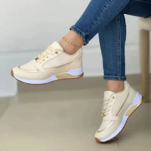 Comfortable Walking Shoes with Flat Soles